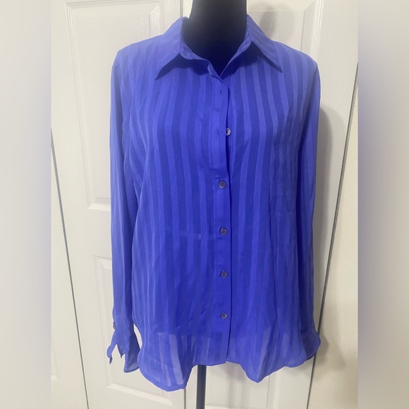 NWT Lulu’s Women's Blue Striped Button-Up Top size XL - Picture 2 of 9